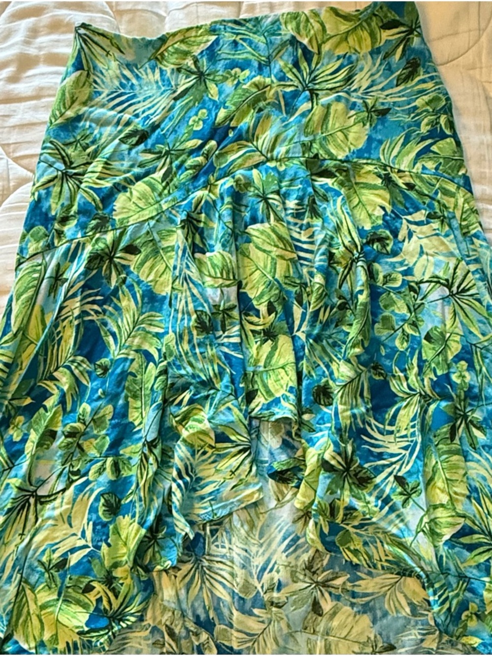 VENUS Blue and Green Tropical Print Skirt